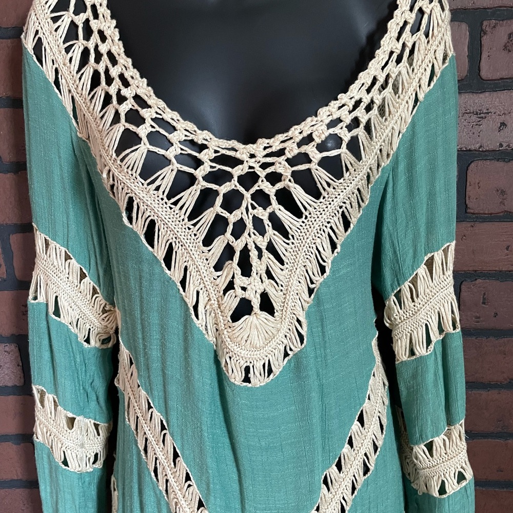 UMGEE Tunic Top - Picture 2 of 5